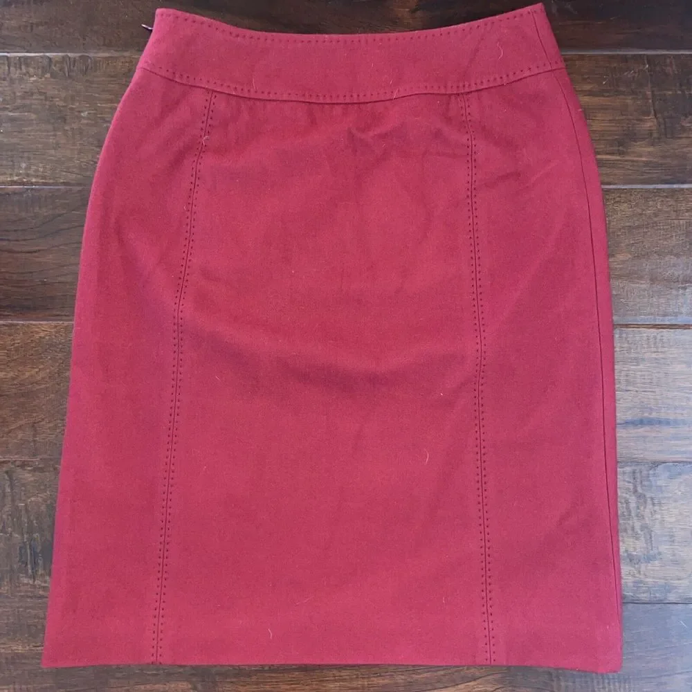 ANN TAYLOR Pencil Skirt Lined Side Zip Wool Blend Perfect For Holidays Size 4 - Picture 4 of 7